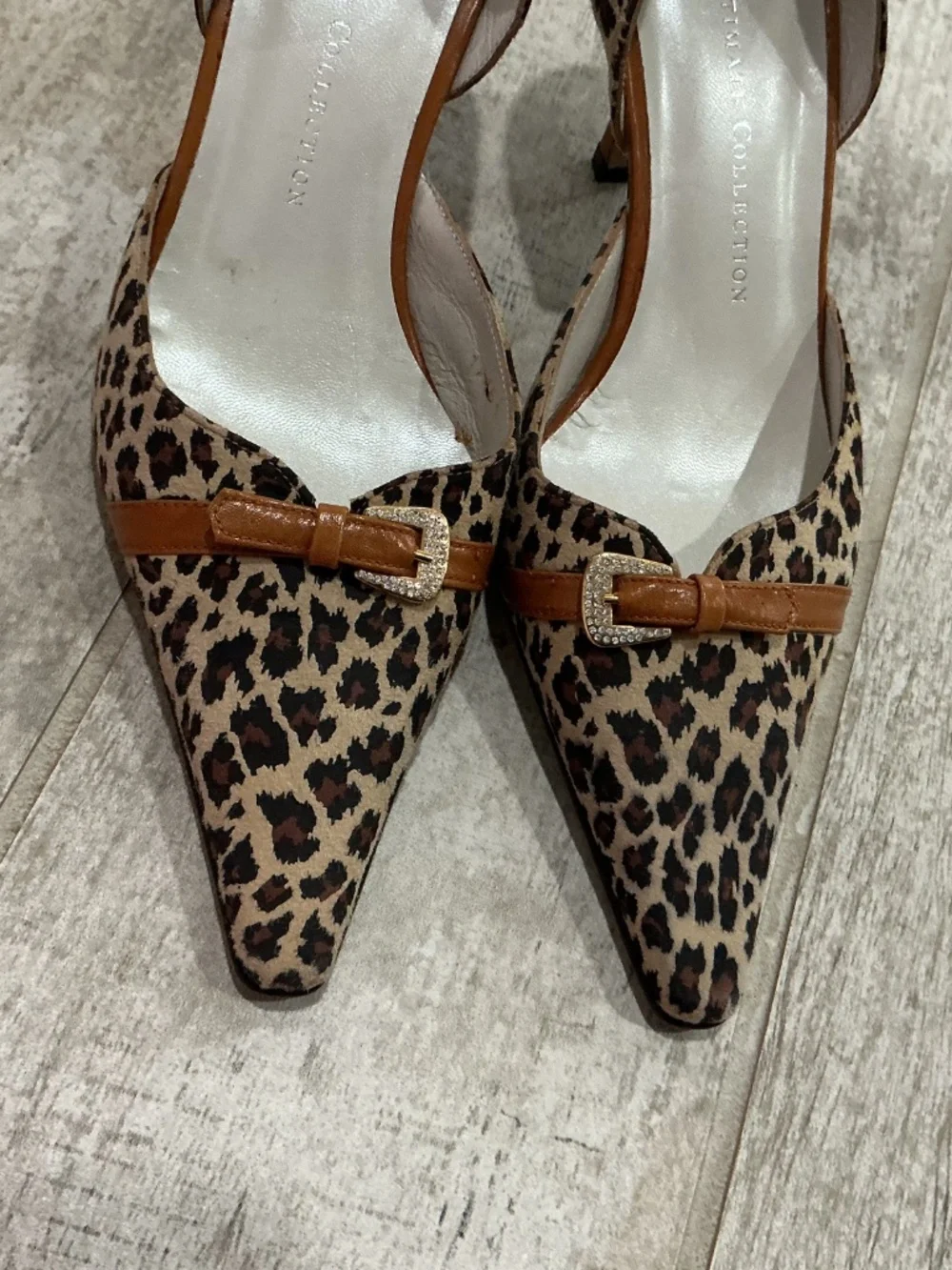Women’s leather animal print shoes size US 8.5